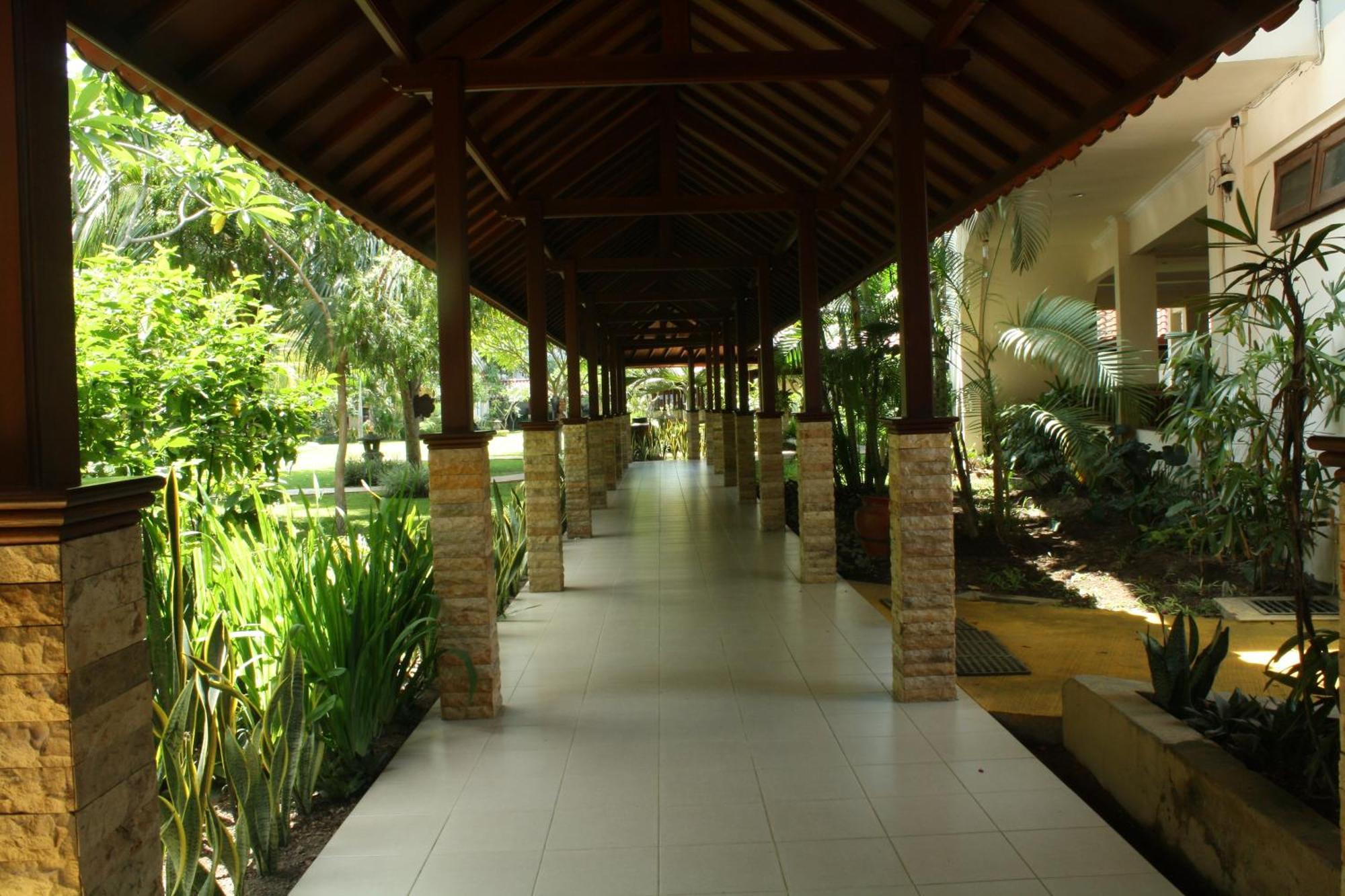 Lombok Garden Hotel Mataram Eksteriør billede